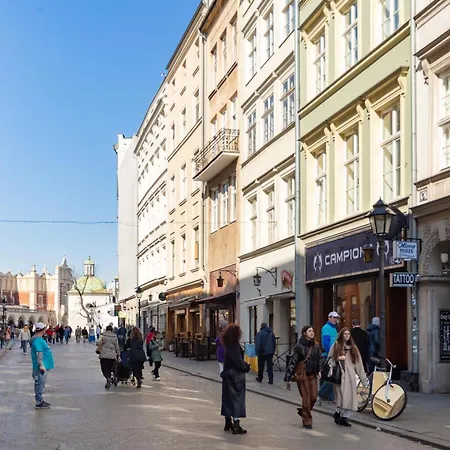 Royal Route Fully Equipped 아파트 *