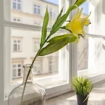 Апартаменты Royal Route Fully Equipped *